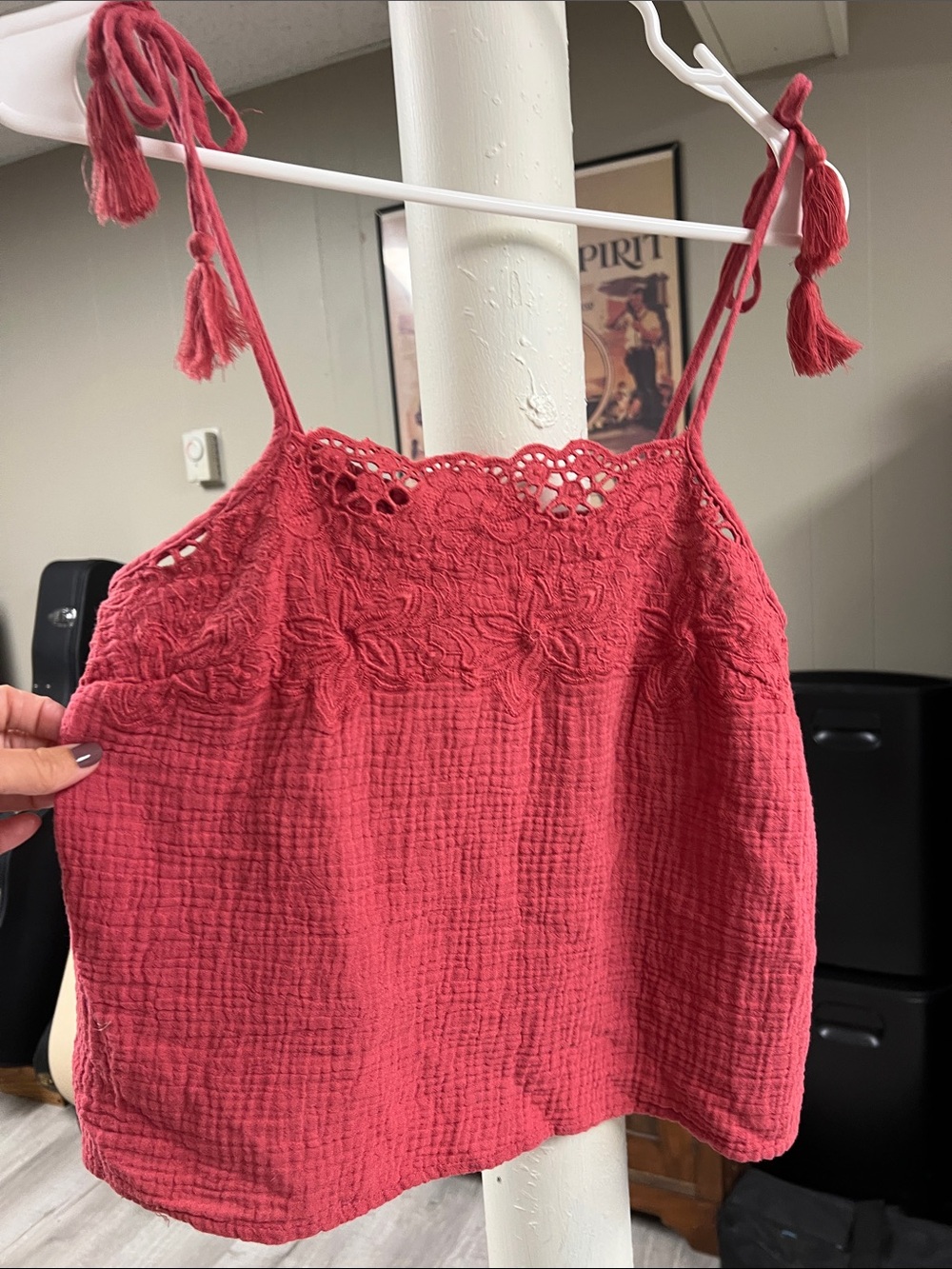 Universal Thread Rose Pink Lace-Trim Tie-Strap Camisole sz small